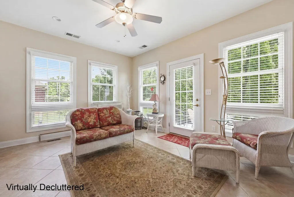 143 Rumsey Circle Versailles KY 40383