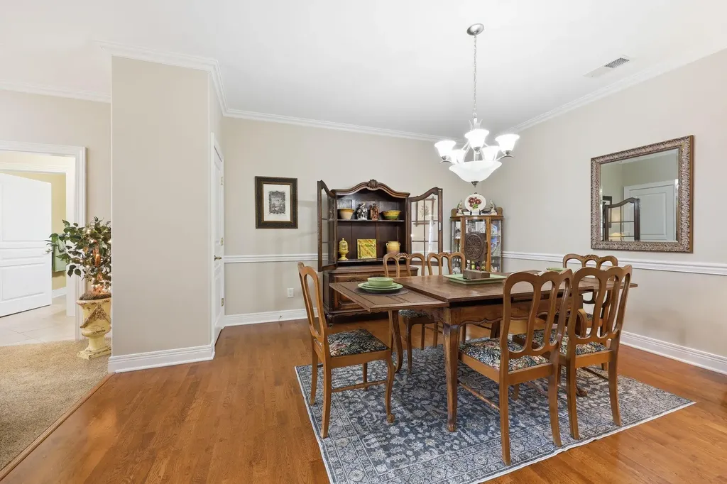 143 Rumsey Circle Versailles KY 40383