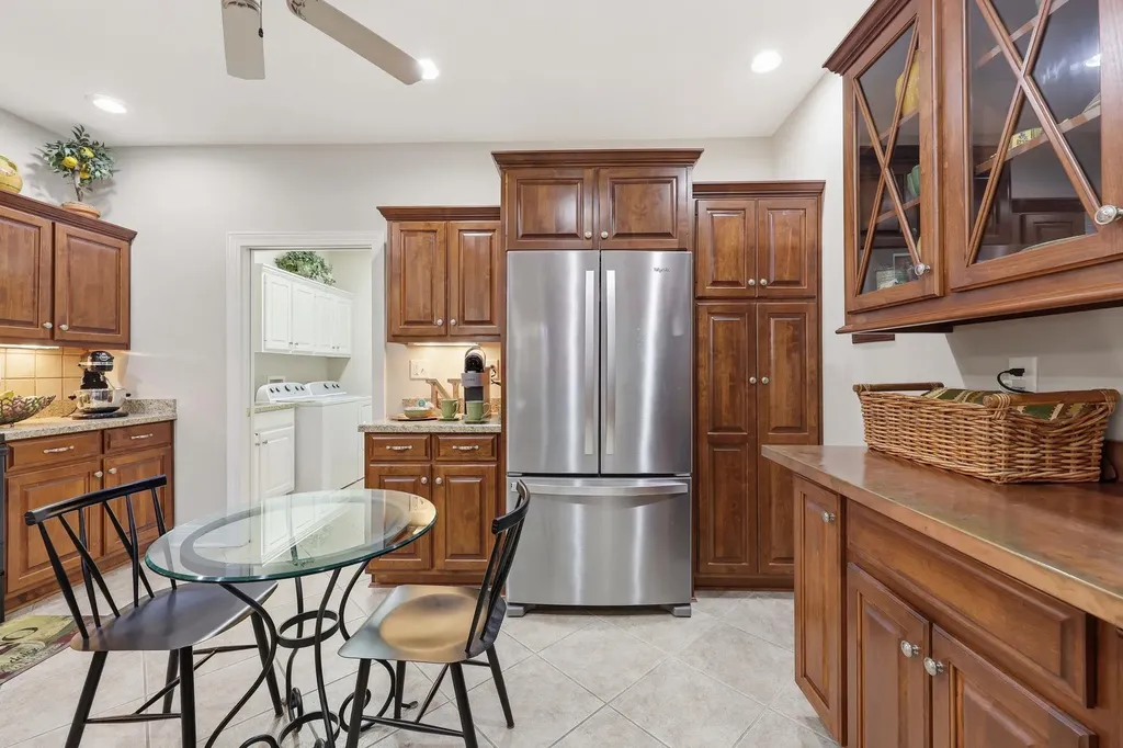 143 Rumsey Circle Versailles KY 40383