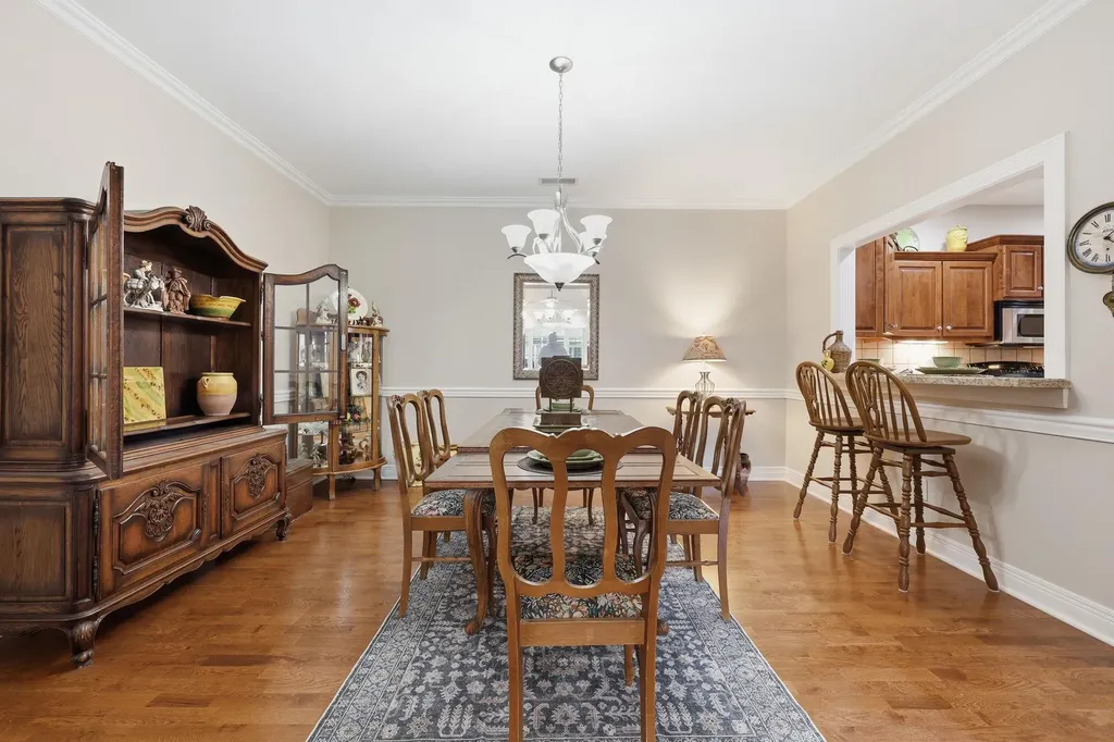 143 Rumsey Circle Versailles KY 40383