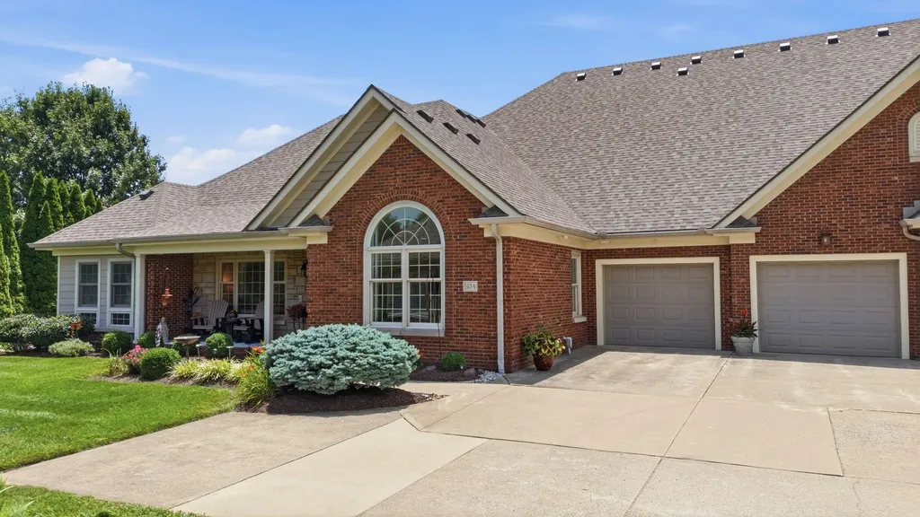 143 Rumsey Circle Versailles KY 40383