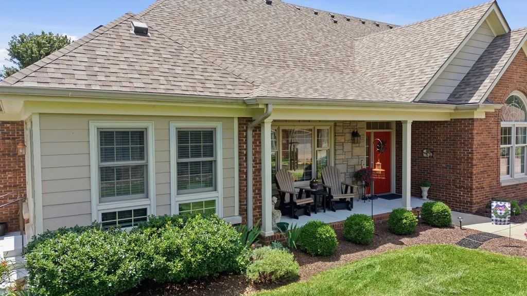143 Rumsey Circle Versailles KY 40383