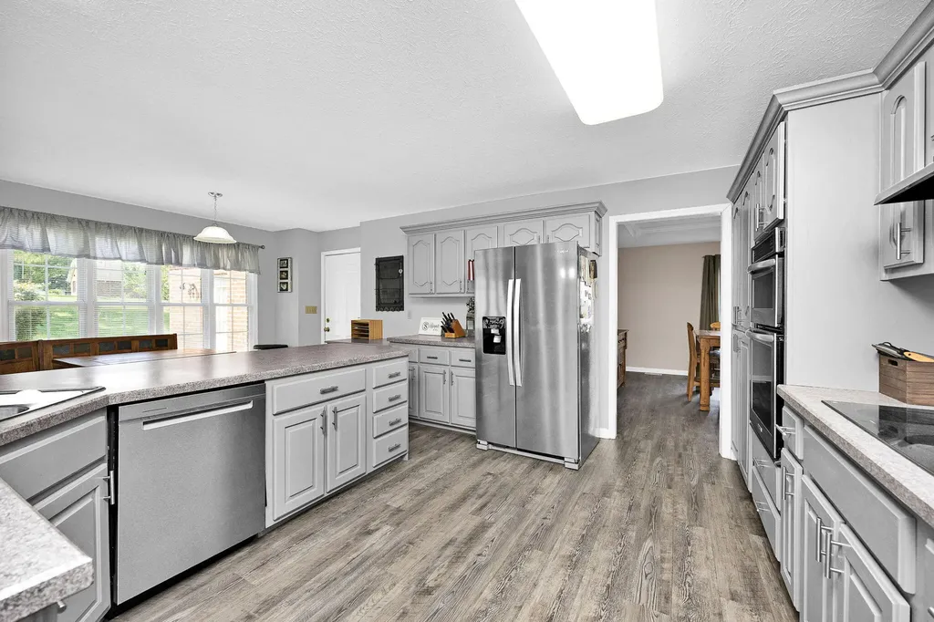 129 Creekside Drive Danville KY 40422