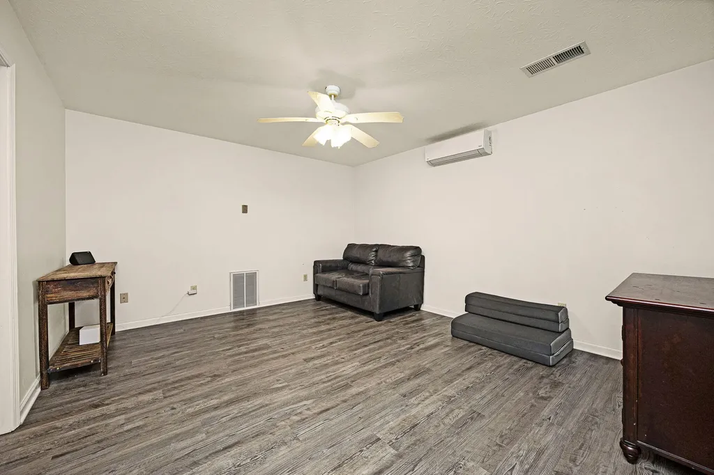 129 Creekside Drive Danville KY 40422
