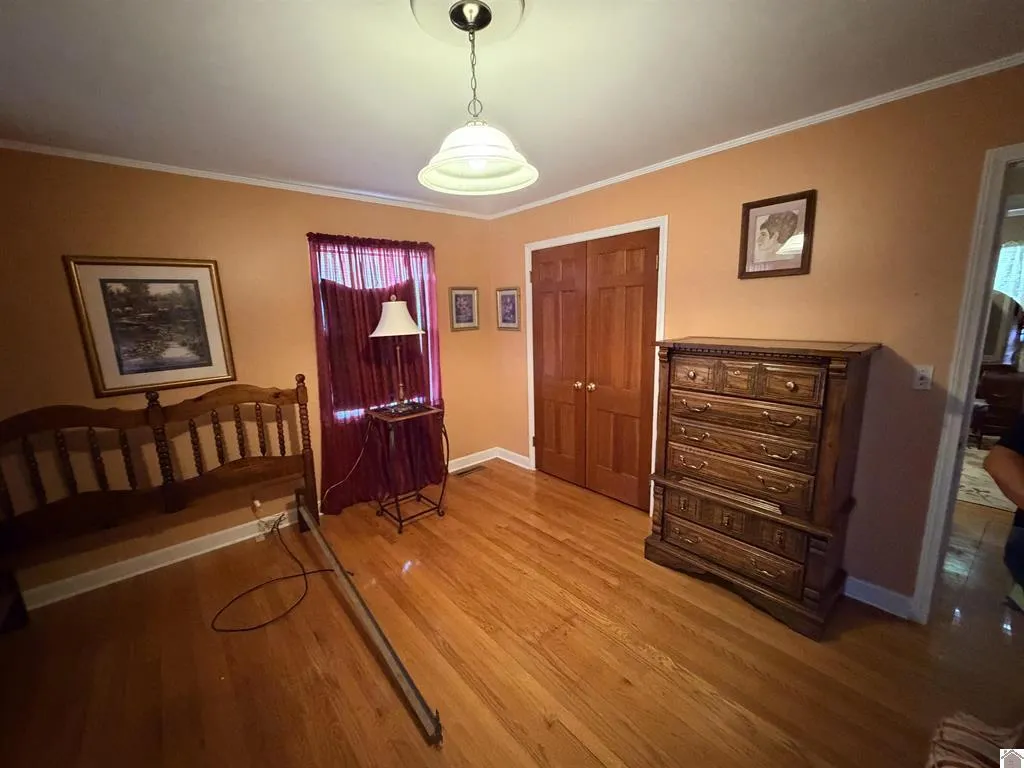 701 Hillcrest Drive Mayfield KY 42066