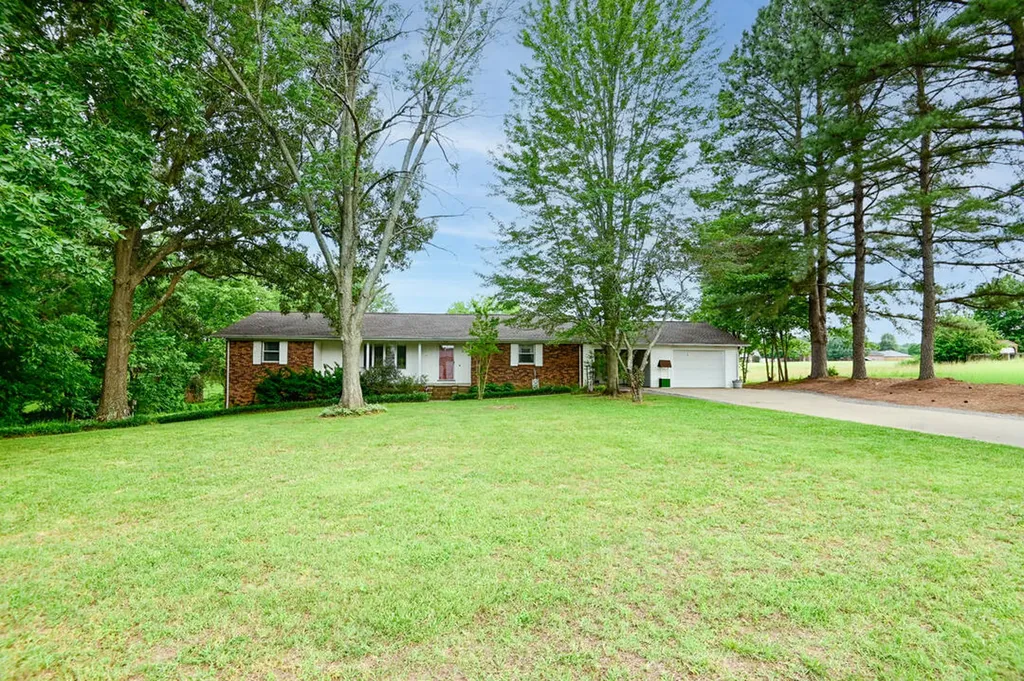 740 Tyree Road Paducah KY 42003
