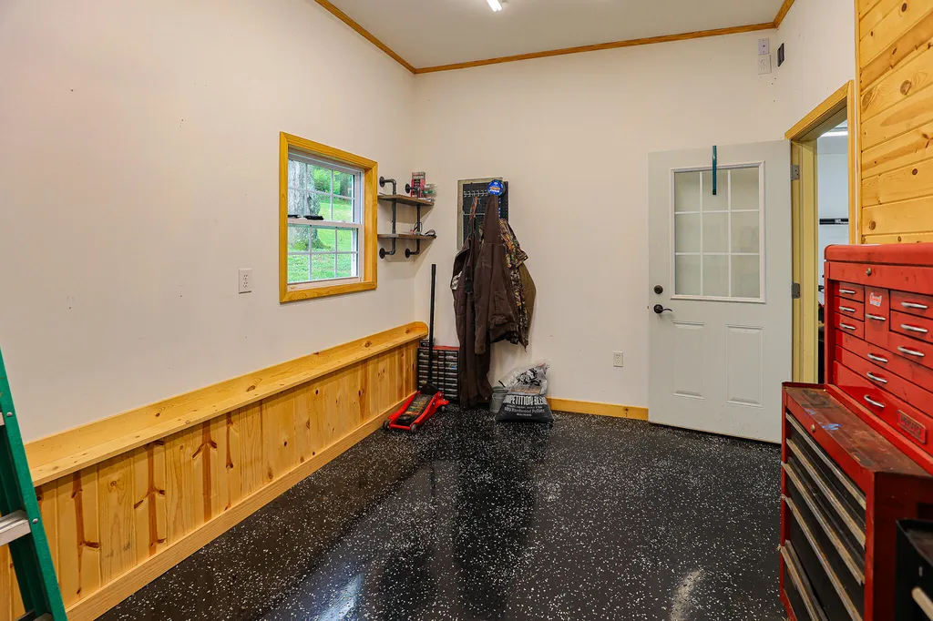 498 Impala Road Gilbertsville KY 42044