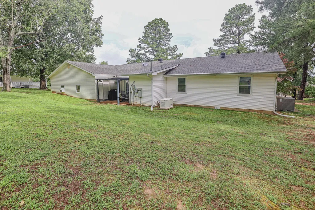 498 Impala Road Gilbertsville KY 42044