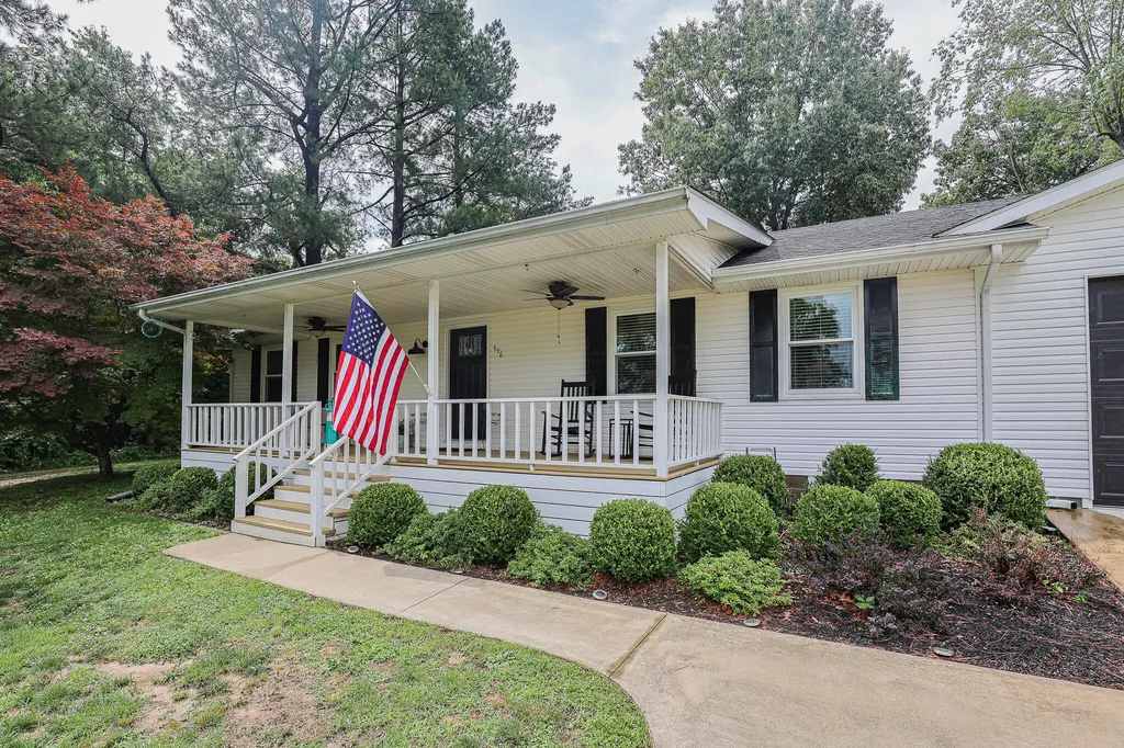 498 Impala Road Gilbertsville KY 42044
