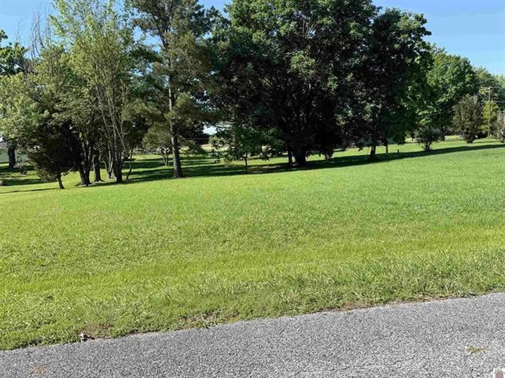 915 Tyree Road Paducah KY 42003