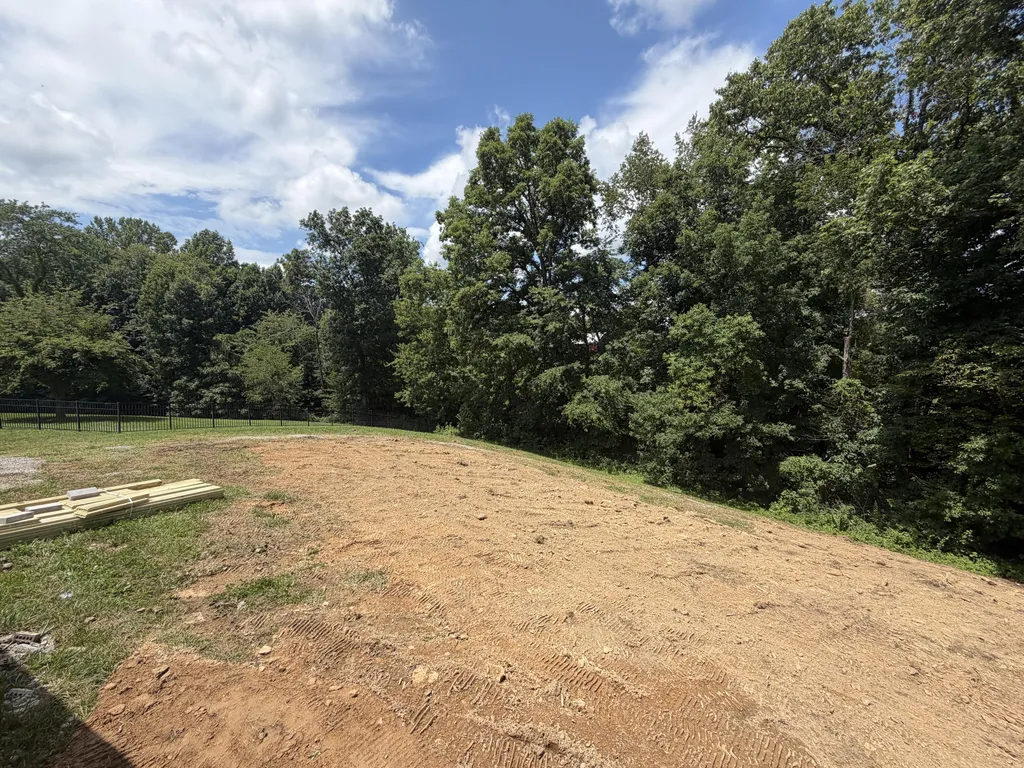 392 Madison Circle London KY 40741