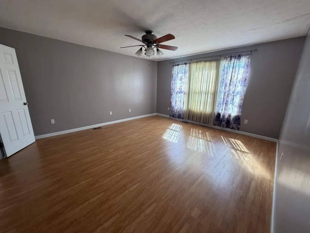 208 Macbennett Drive Williamsburg KY 40769