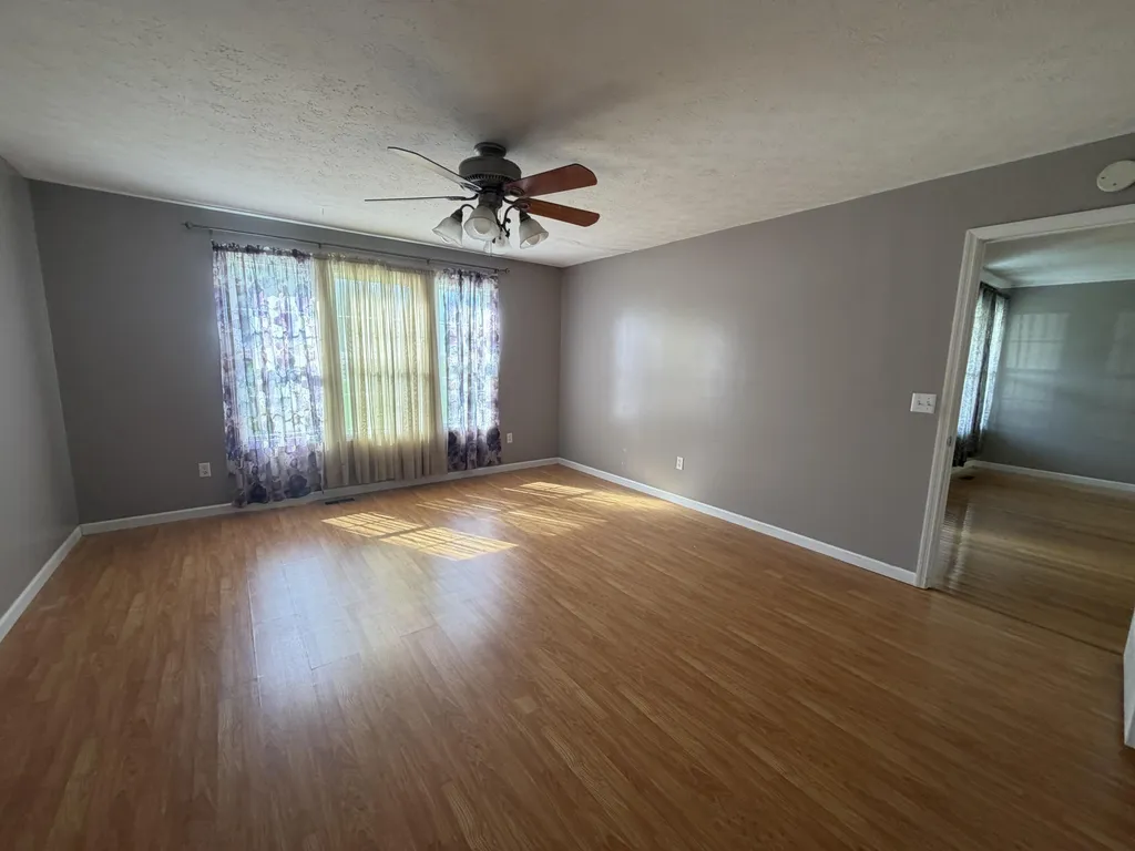 208 Macbennett Drive Williamsburg KY 40769