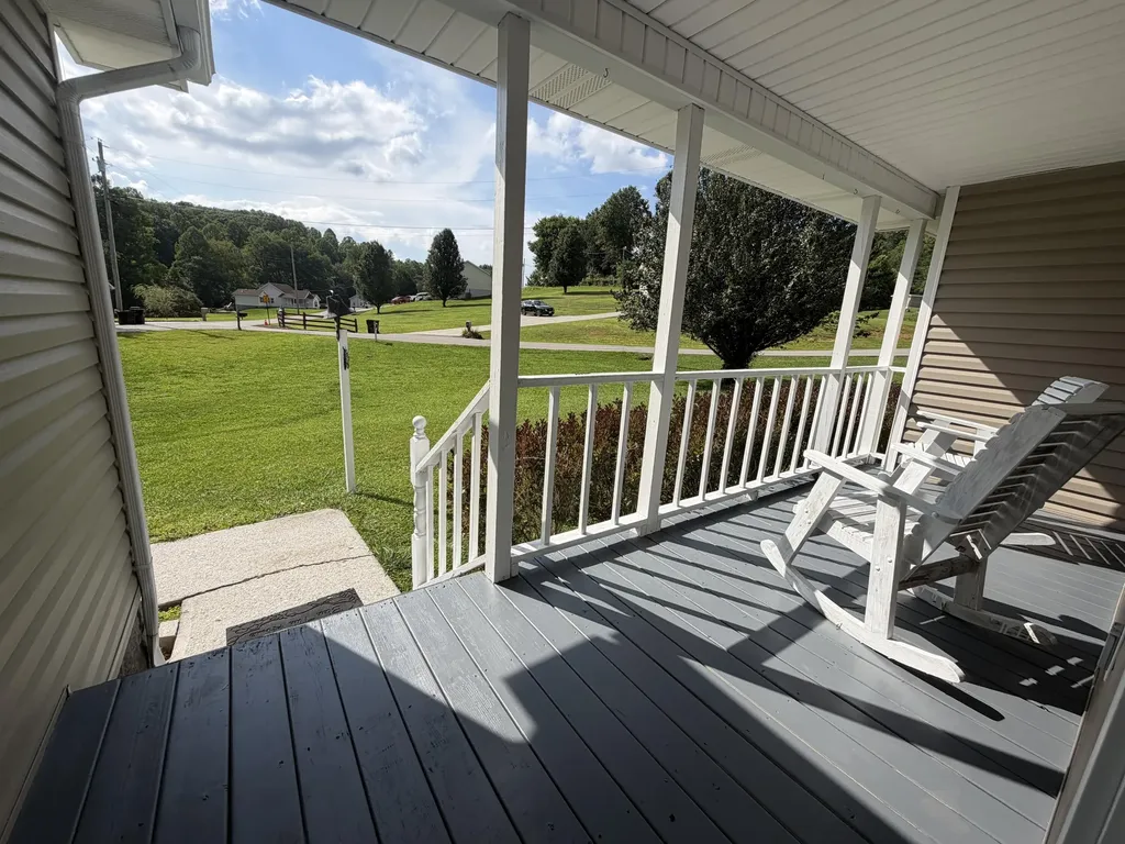 208 Macbennett Drive Williamsburg KY 40769