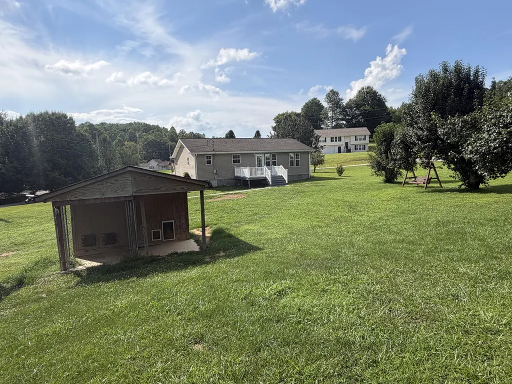 208 Macbennett Drive Williamsburg KY 40769