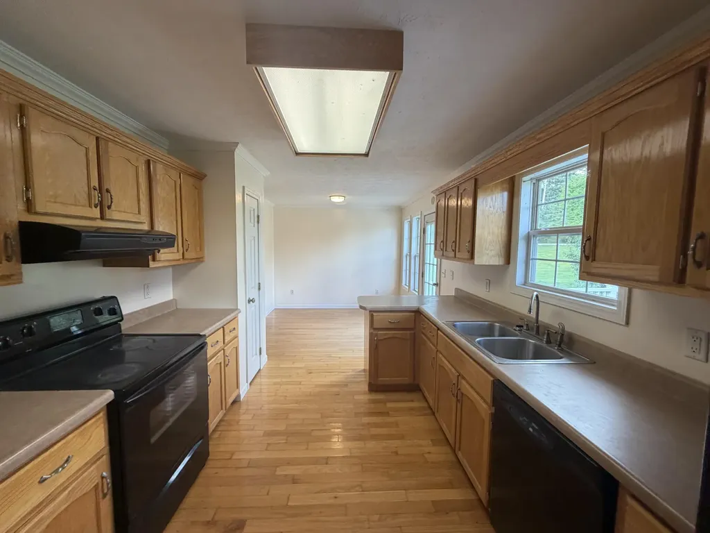 208 Macbennett Drive Williamsburg KY 40769