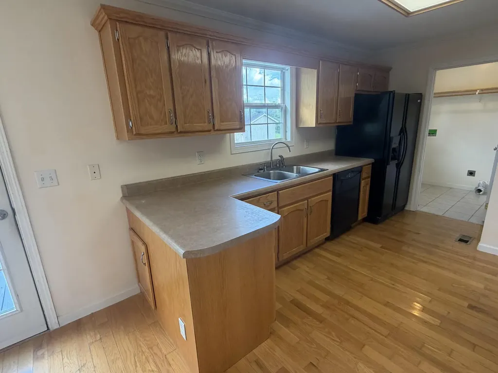 208 Macbennett Drive Williamsburg KY 40769