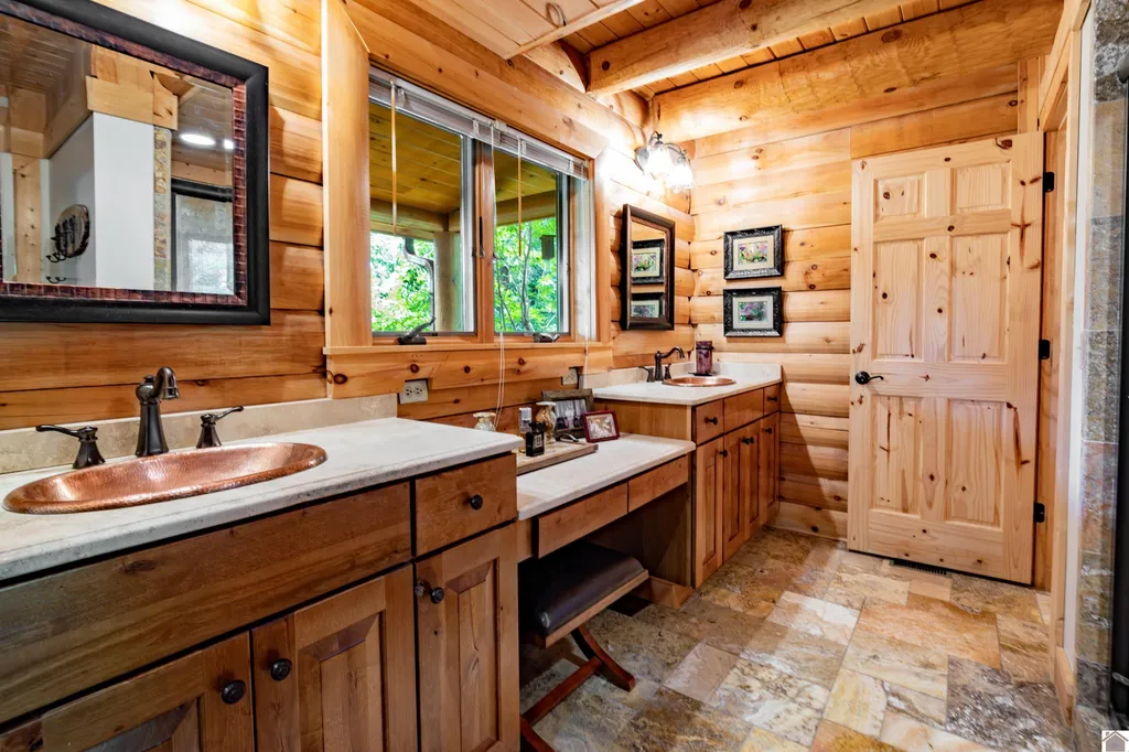 416 Cliffwood Lane Murray KY 42071