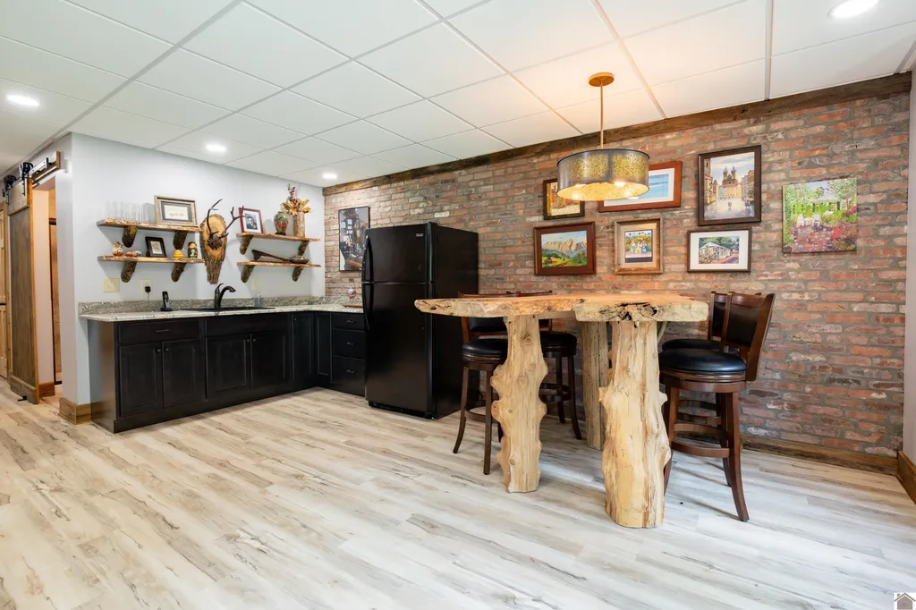 416 Cliffwood Lane Murray KY 42071