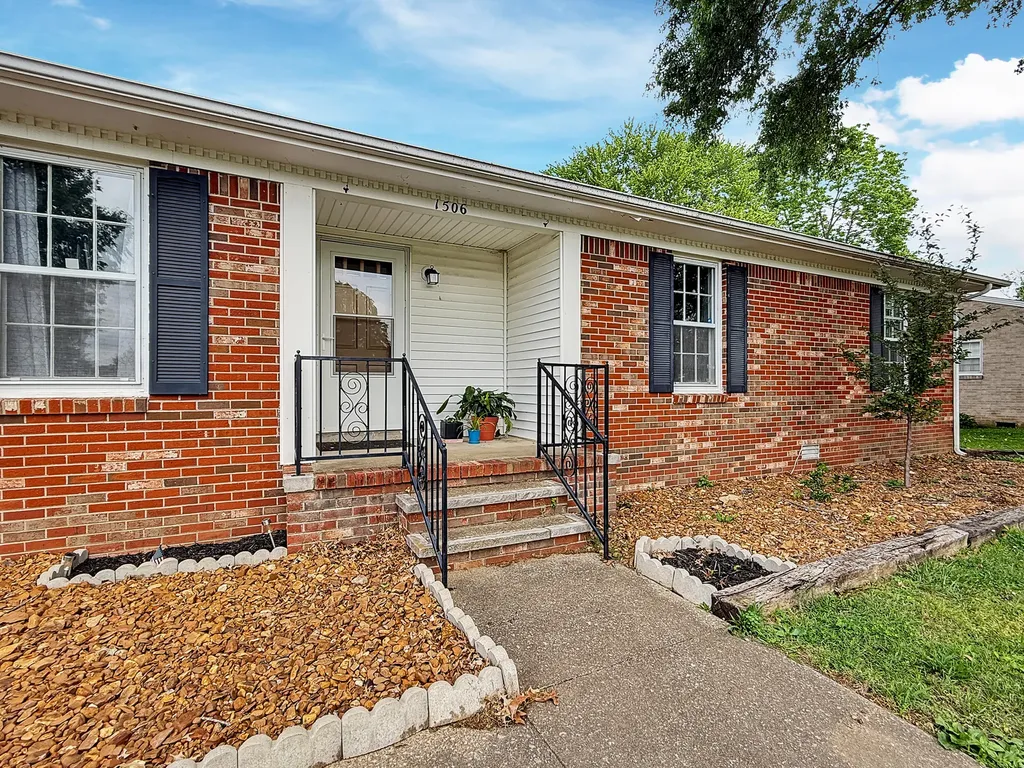 1506 Belmont Drive Murray KY 42071