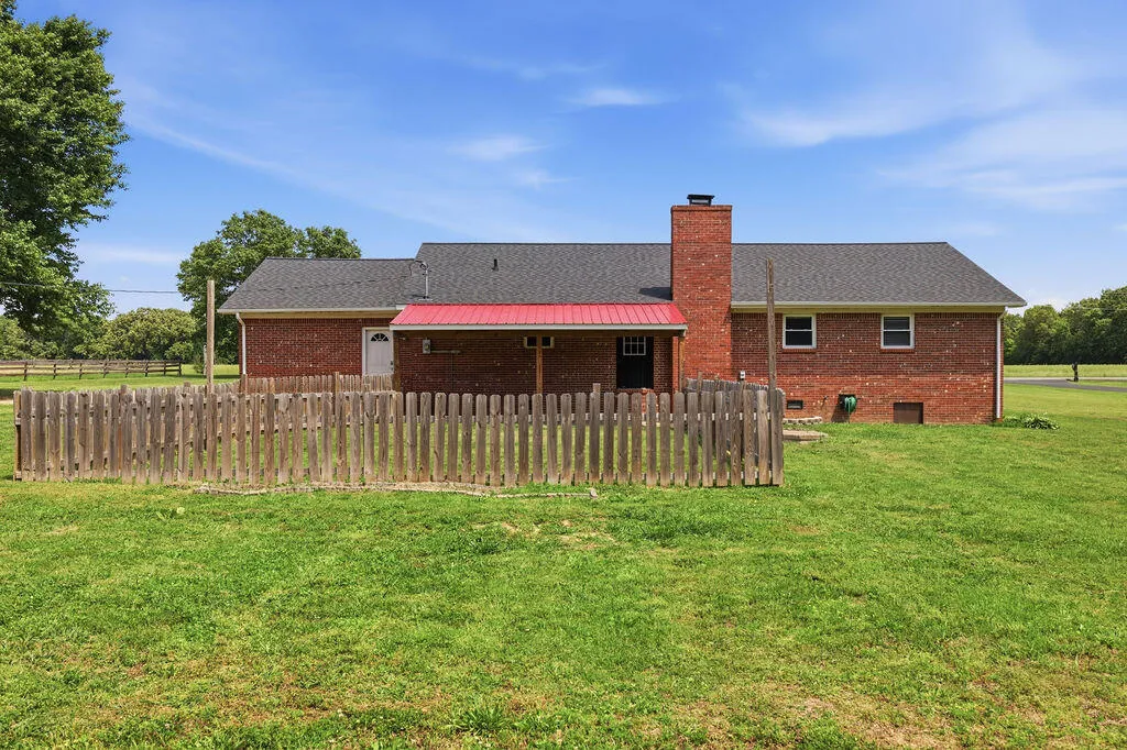 391 Ezell Road Murray KY 42071