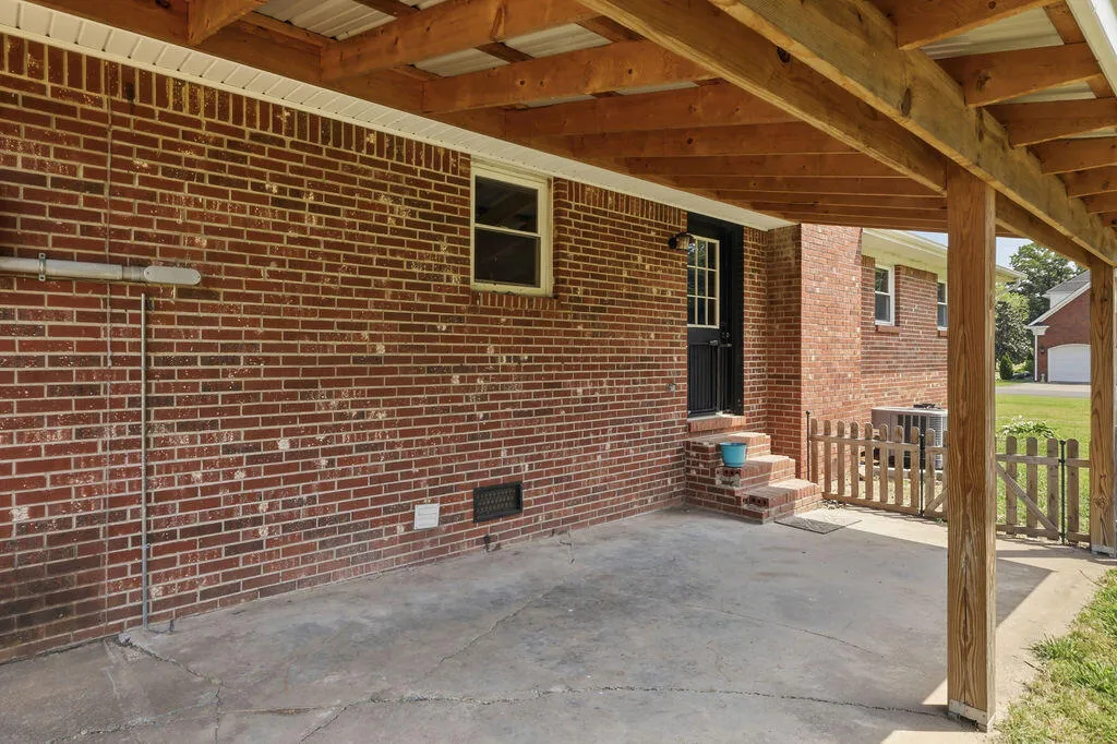 391 Ezell Road Murray KY 42071