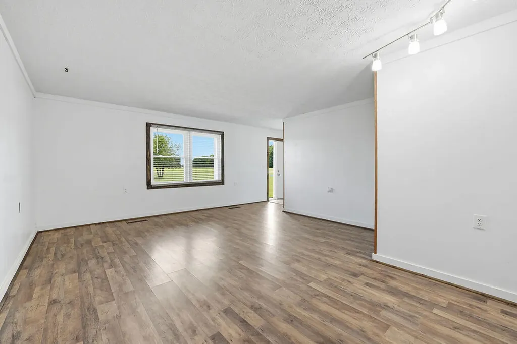 391 Ezell Road Murray KY 42071