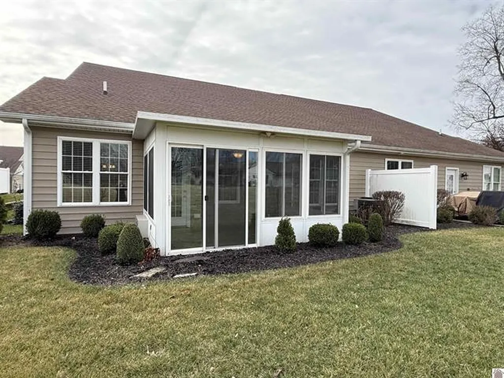 407 Villa Ridge Drive Paducah KY 42003