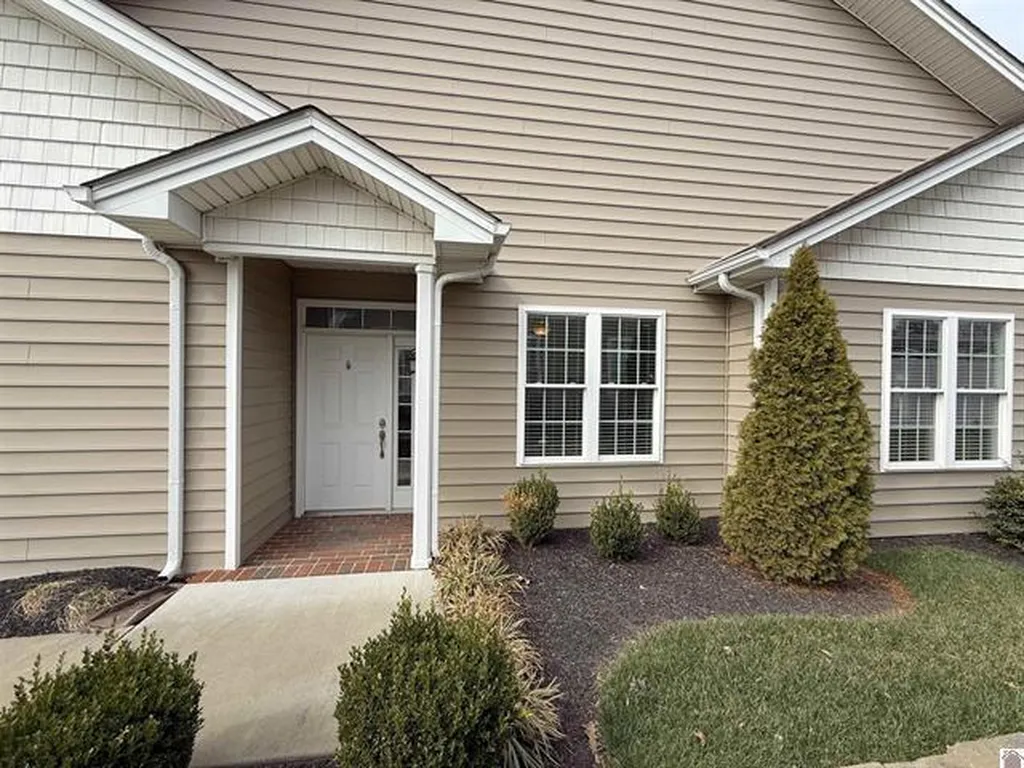 407 Villa Ridge Drive Paducah KY 42003