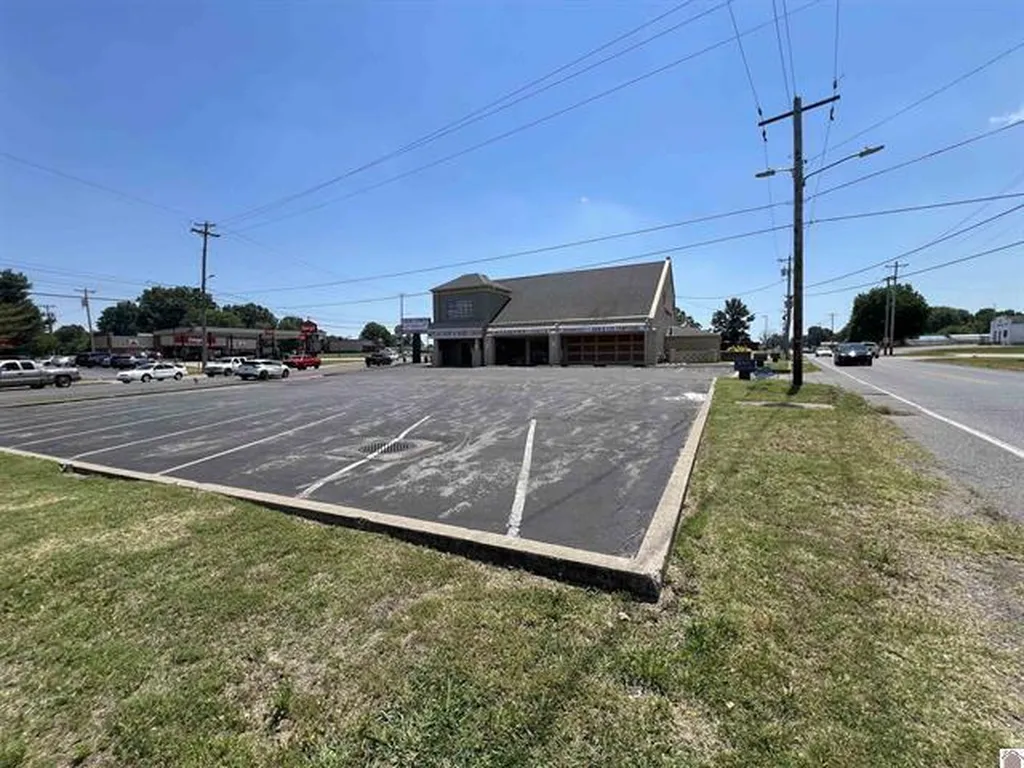 1002 Cuba Road Mayfield KY 42066