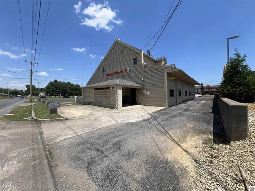 1002 Cuba Road Mayfield KY 42066