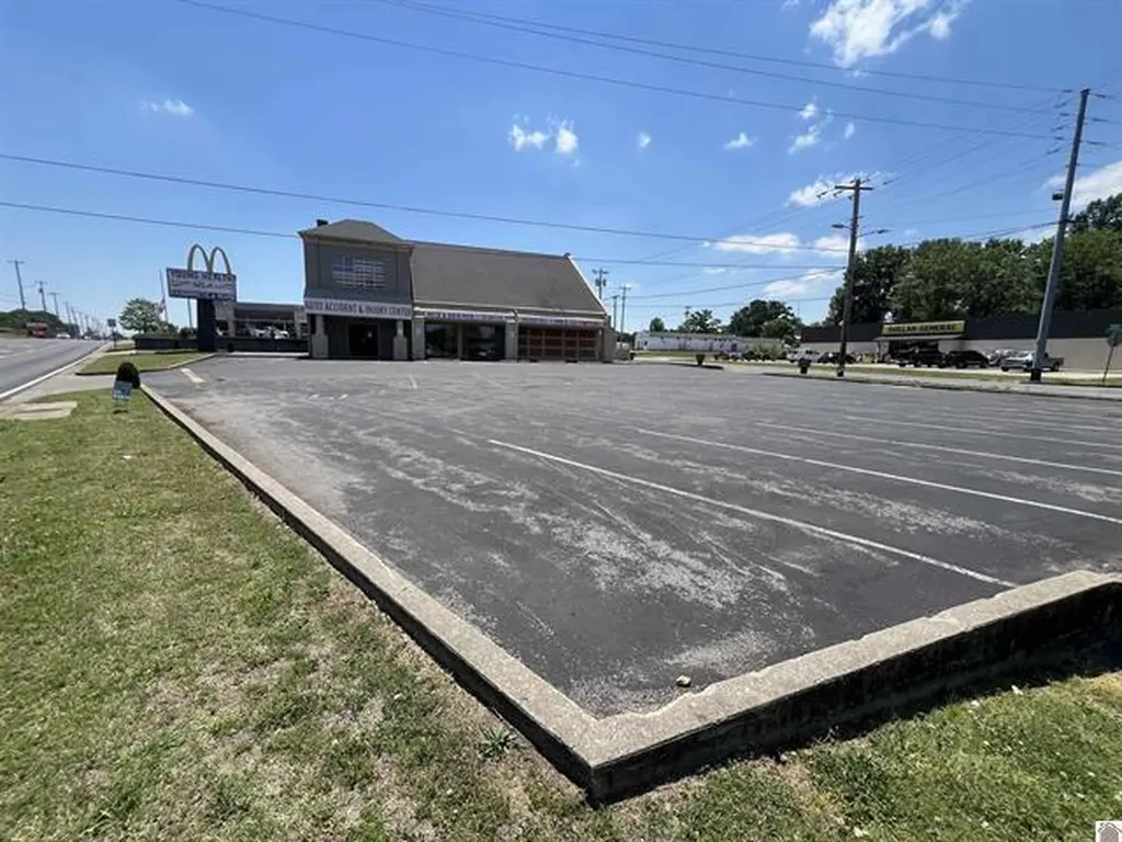 1002 Cuba Road Mayfield KY 42066