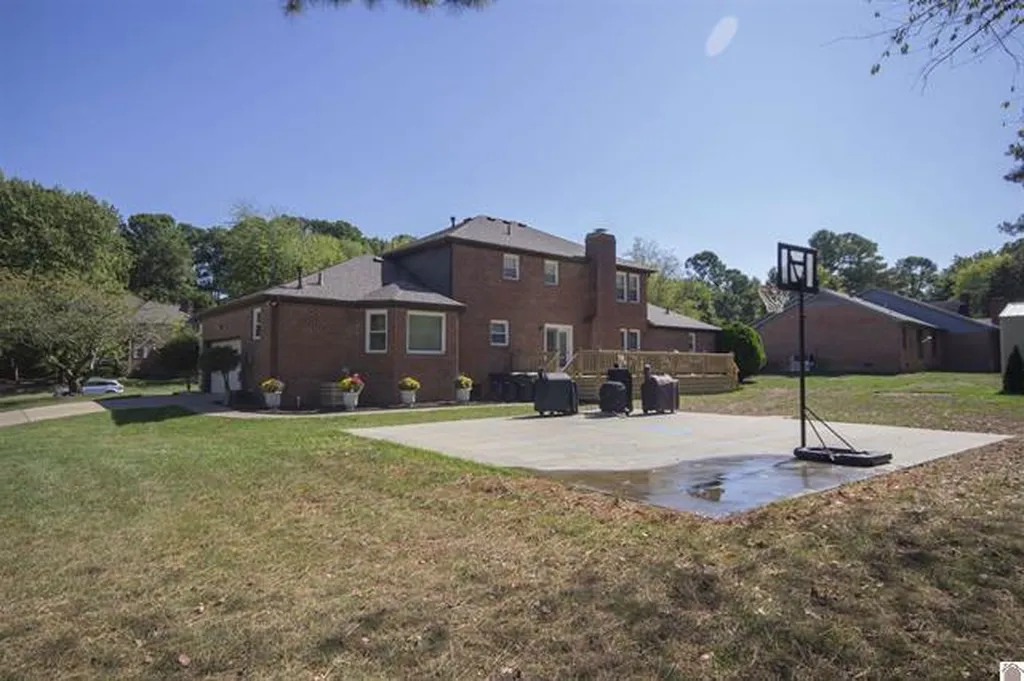 192 Deer Path Lane Paducah KY 42001