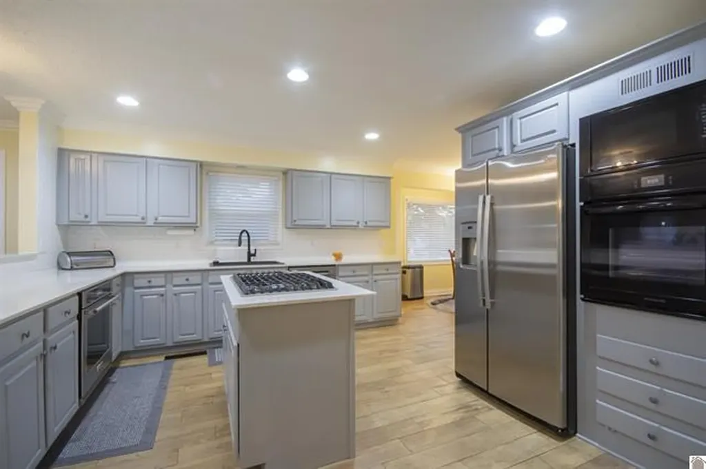 192 Deer Path Lane Paducah KY 42001