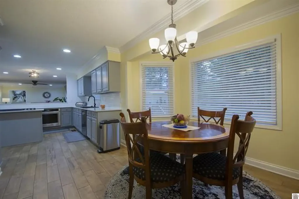 192 Deer Path Lane Paducah KY 42001