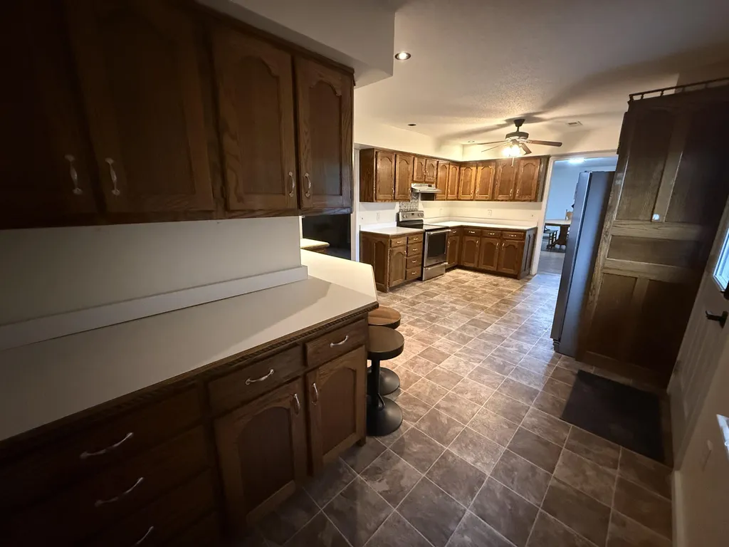 1401 Old Whitley Road London KY 40744