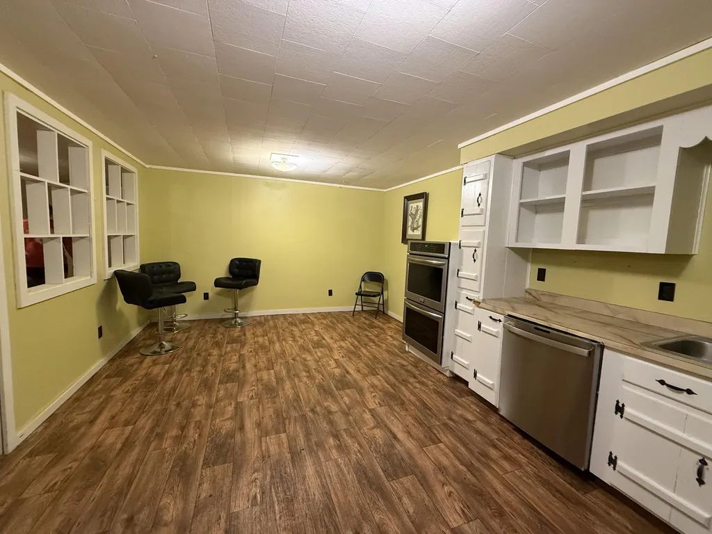 1401 Old Whitley Road London KY 40744