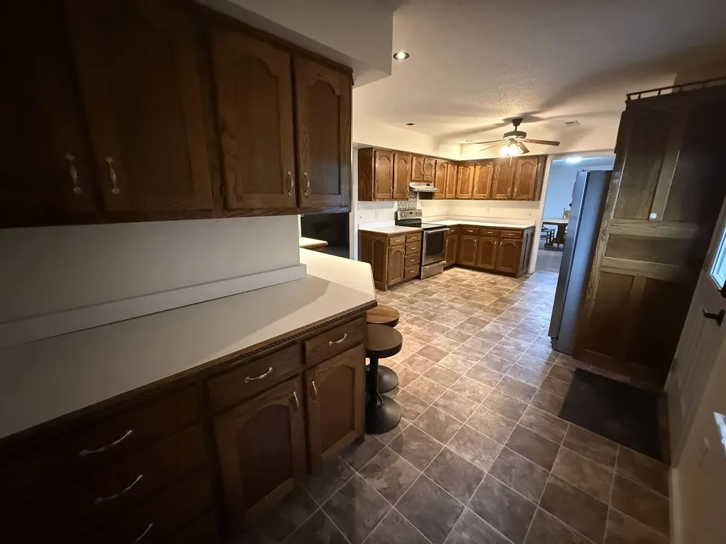 1401 Old Whitley Road London KY 40744