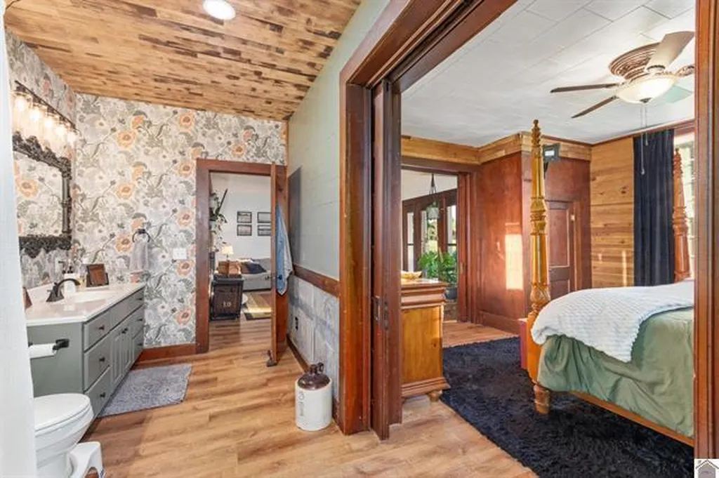 4961 State Route 780 Clinton KY 42031