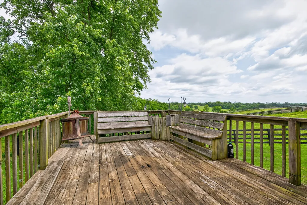 493 Levy Road Paris KY 40361
