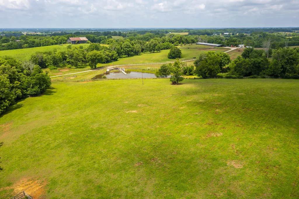 493 Levy Road Paris KY 40361