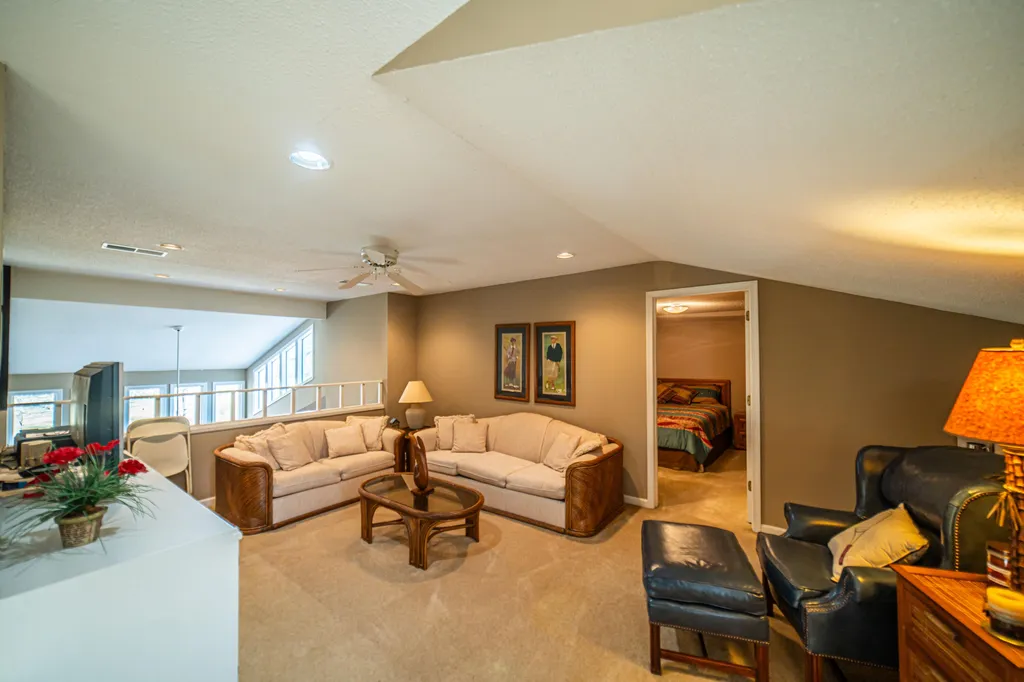 25 Meadow Links Drive Paducah KY 42001