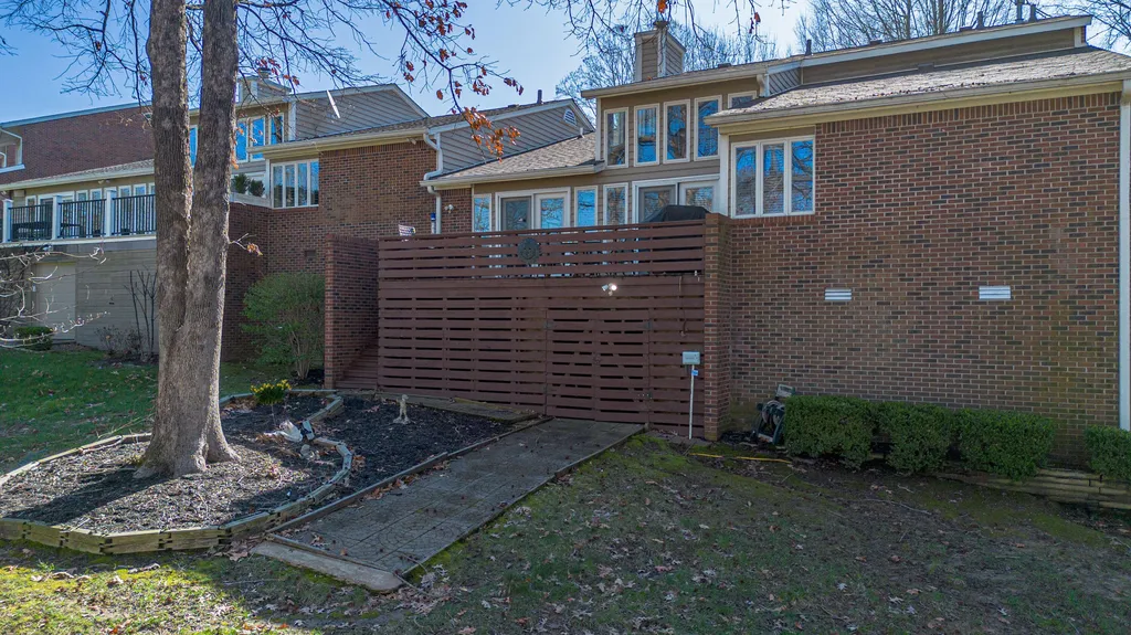 25 Meadow Links Drive Paducah KY 42001