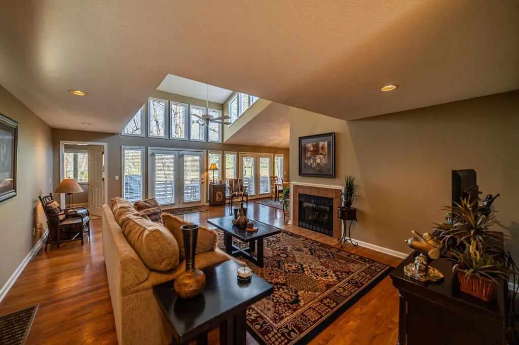 25 Meadow Links Drive Paducah KY 42001