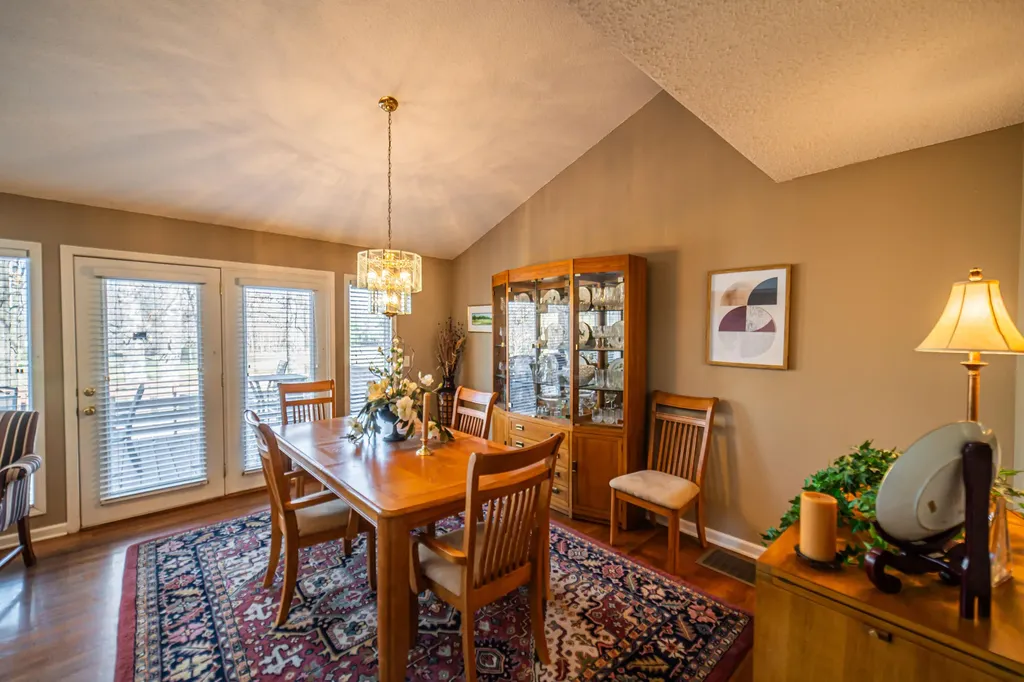 25 Meadow Links Drive Paducah KY 42001