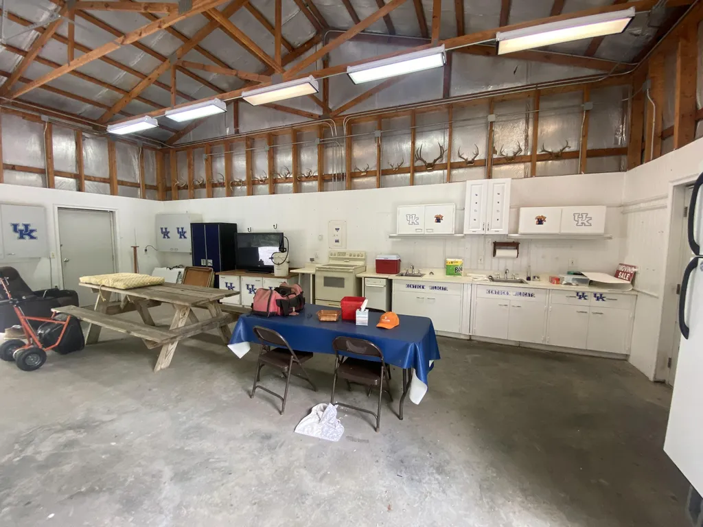 5289 Blue Springs Road Cadiz KY 42211