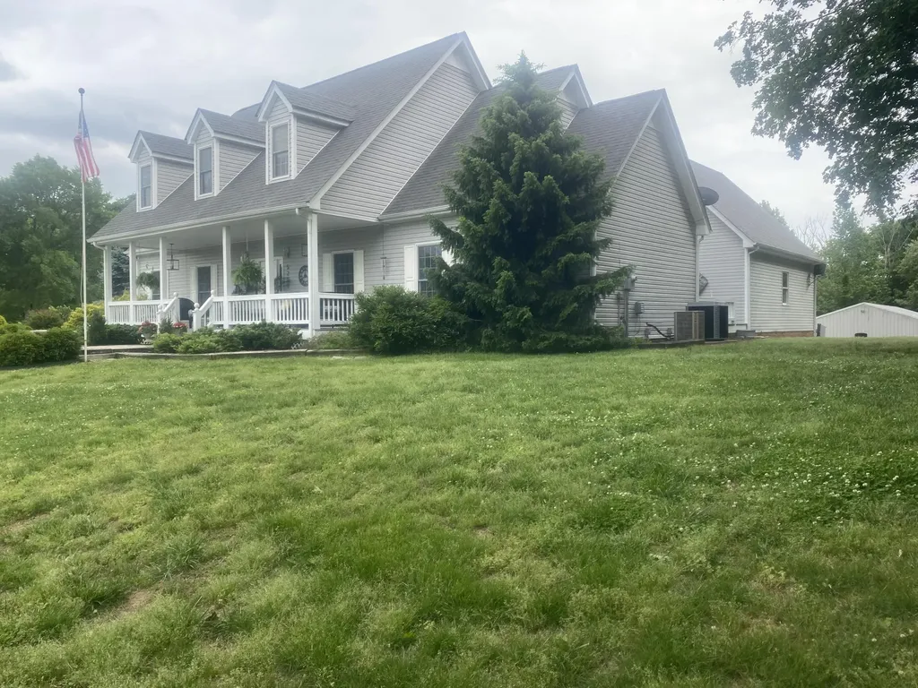 5289 Blue Springs Road Cadiz KY 42211