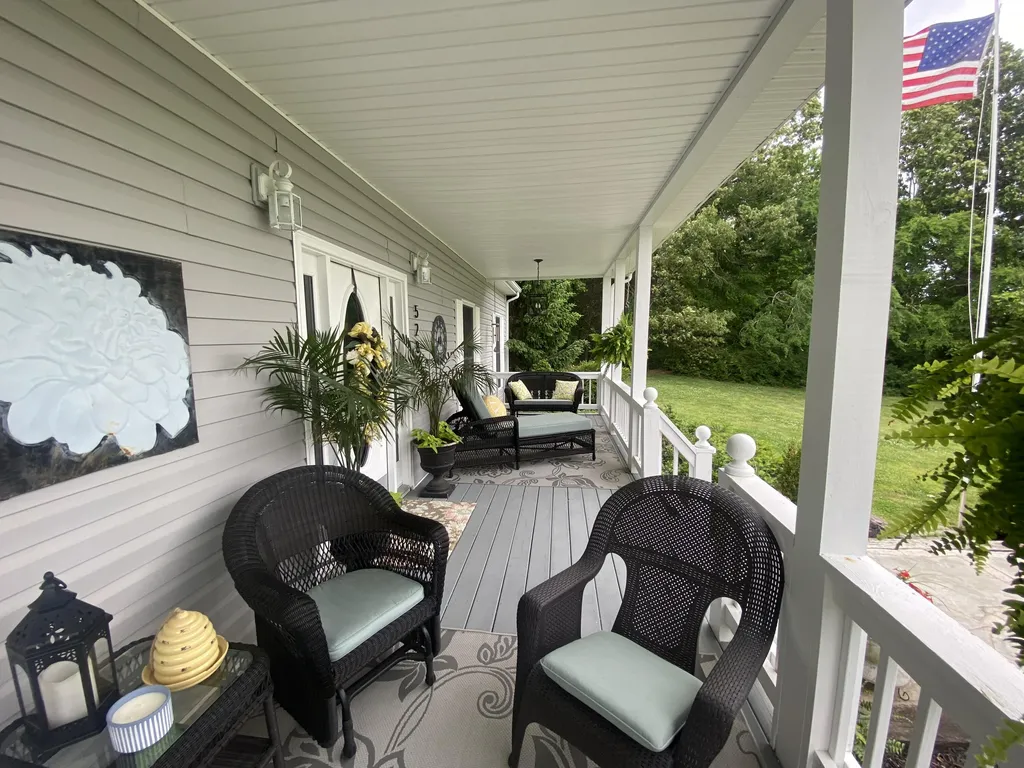 5289 Blue Springs Road Cadiz KY 42211