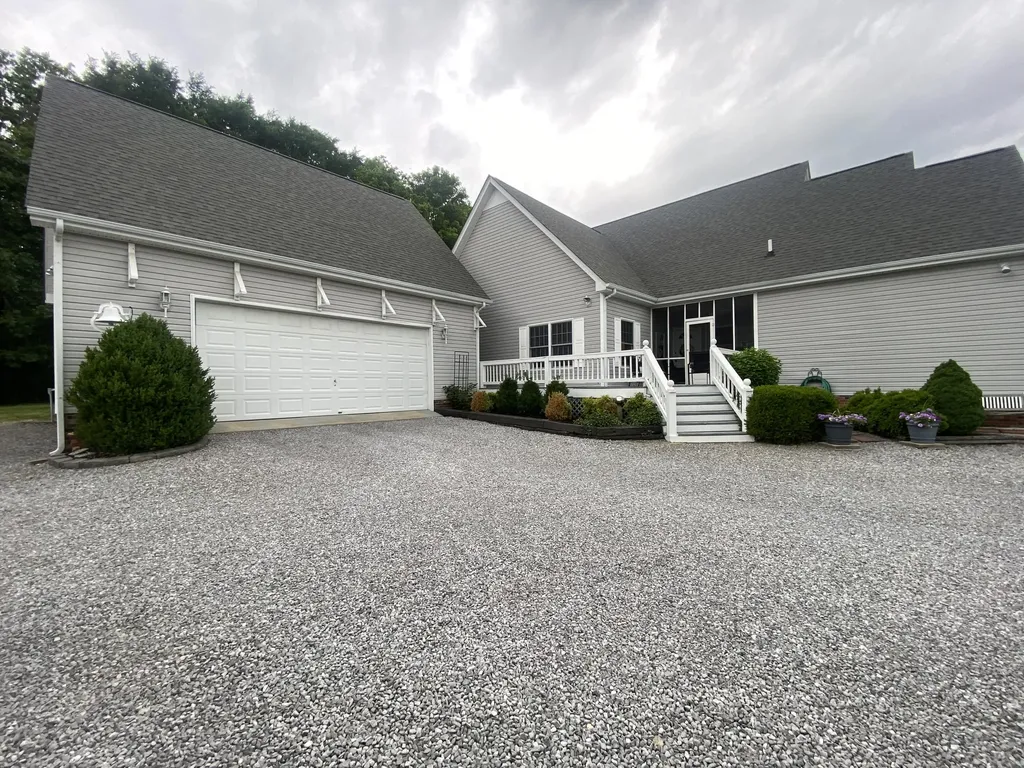 5289 Blue Springs Road Cadiz KY 42211