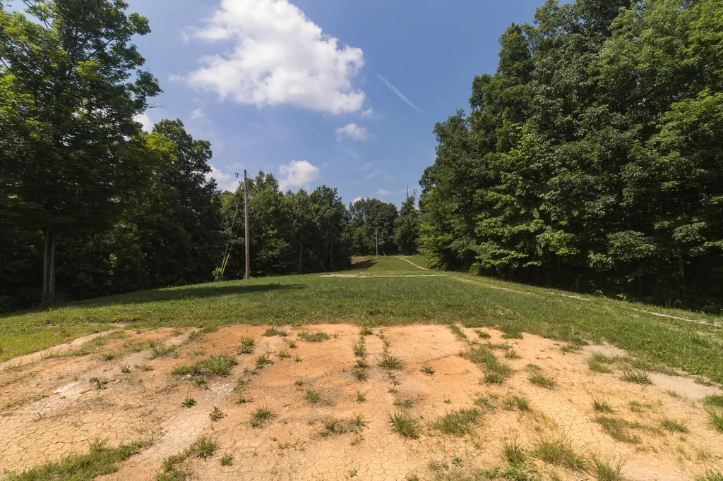 159 Stiltner Lane Frenchburg KY 40322